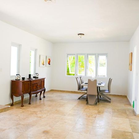 Manati World Point Inn Exterior photo