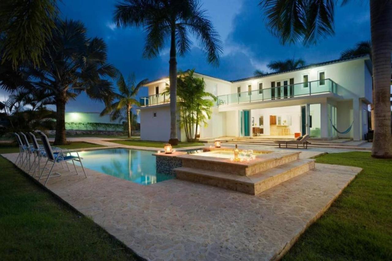 Manati World Point Inn Exterior photo