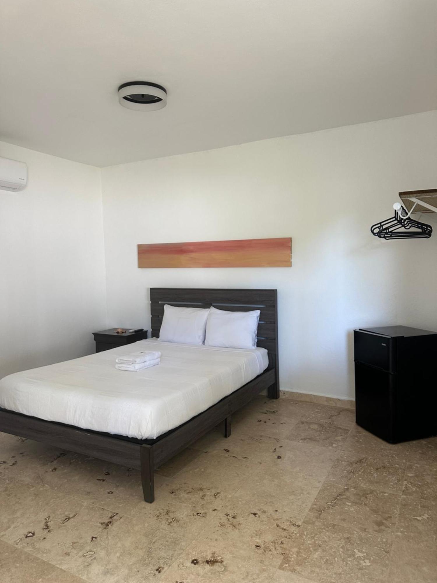 Manati World Point Inn Exterior photo